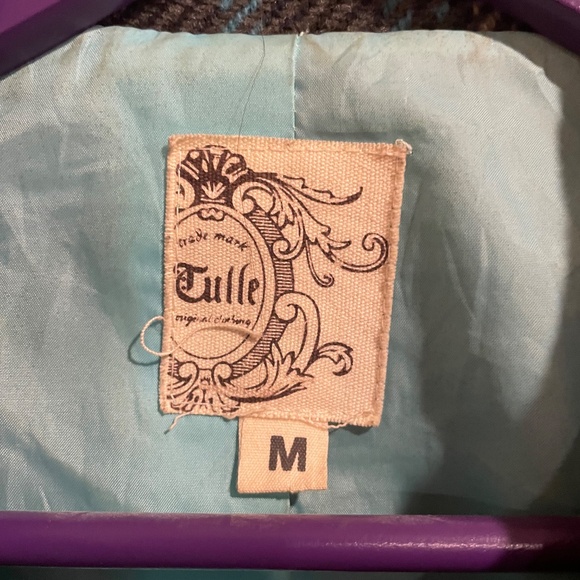 Blue and Gray plaid coat - Picture 4 of 11